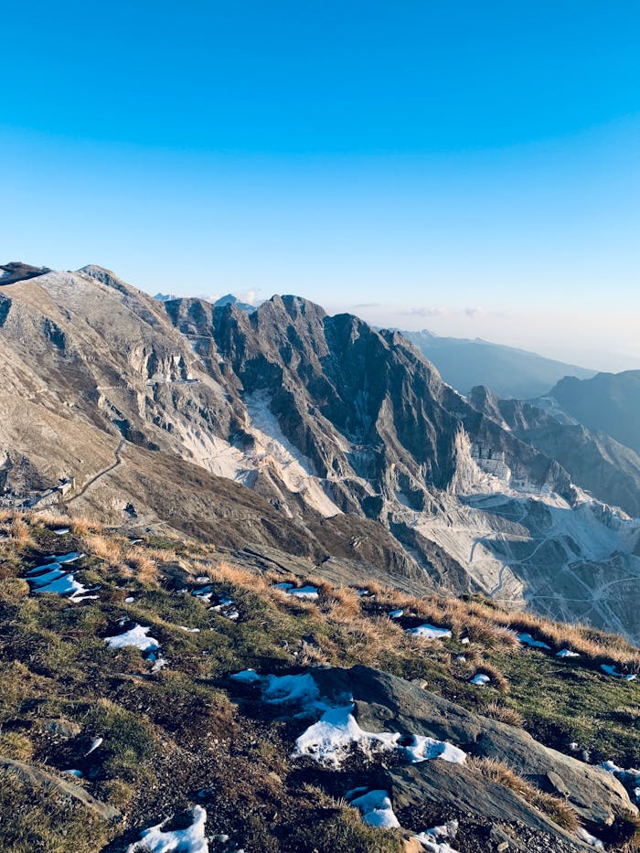 pexels photo 2421436 Capture of the scenic Apuan Alps in Carrara, Italy with breathtaking mountain vistas.